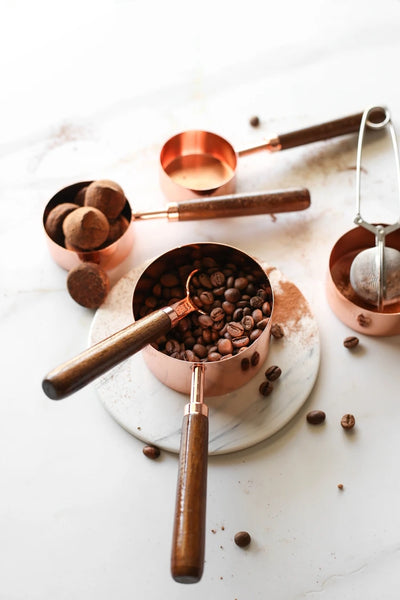 Tasses à mesurer en acier inoxydable plaqué or rose, pichets à mesurer, cuillère à café avec manche en bois, outils de cuisine pour gâteaux