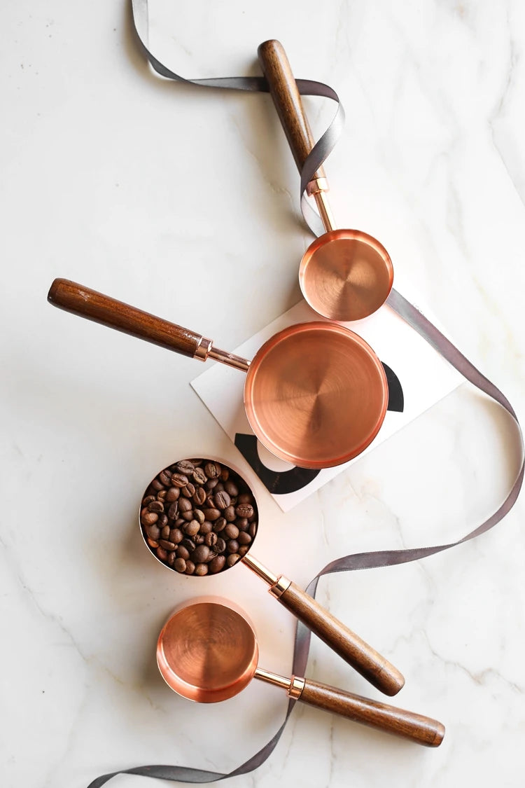 Tasses à mesurer en acier inoxydable plaqué or rose, pichets à mesurer, cuillère à café avec manche en bois, outils de cuisine pour gâteaux